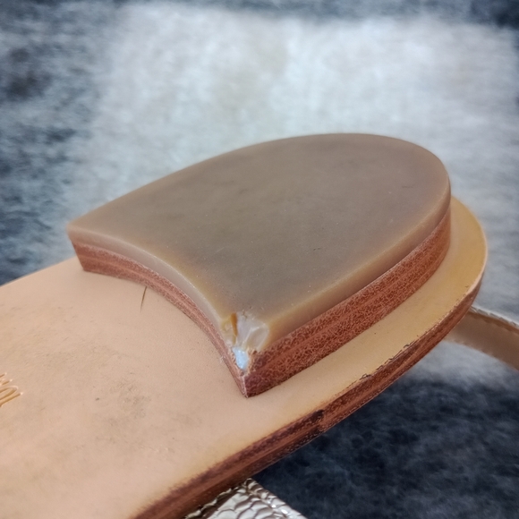 MICHAEL Michael Kors Plate Sandal Gold Metallic Snake Women’s Size 10M - Picture 10 of 13